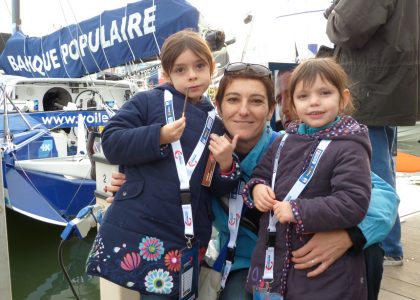 Vendée Globe : Swane et Anouk sont venues saluer les skippers engagés à nos côtés depuis deux ans